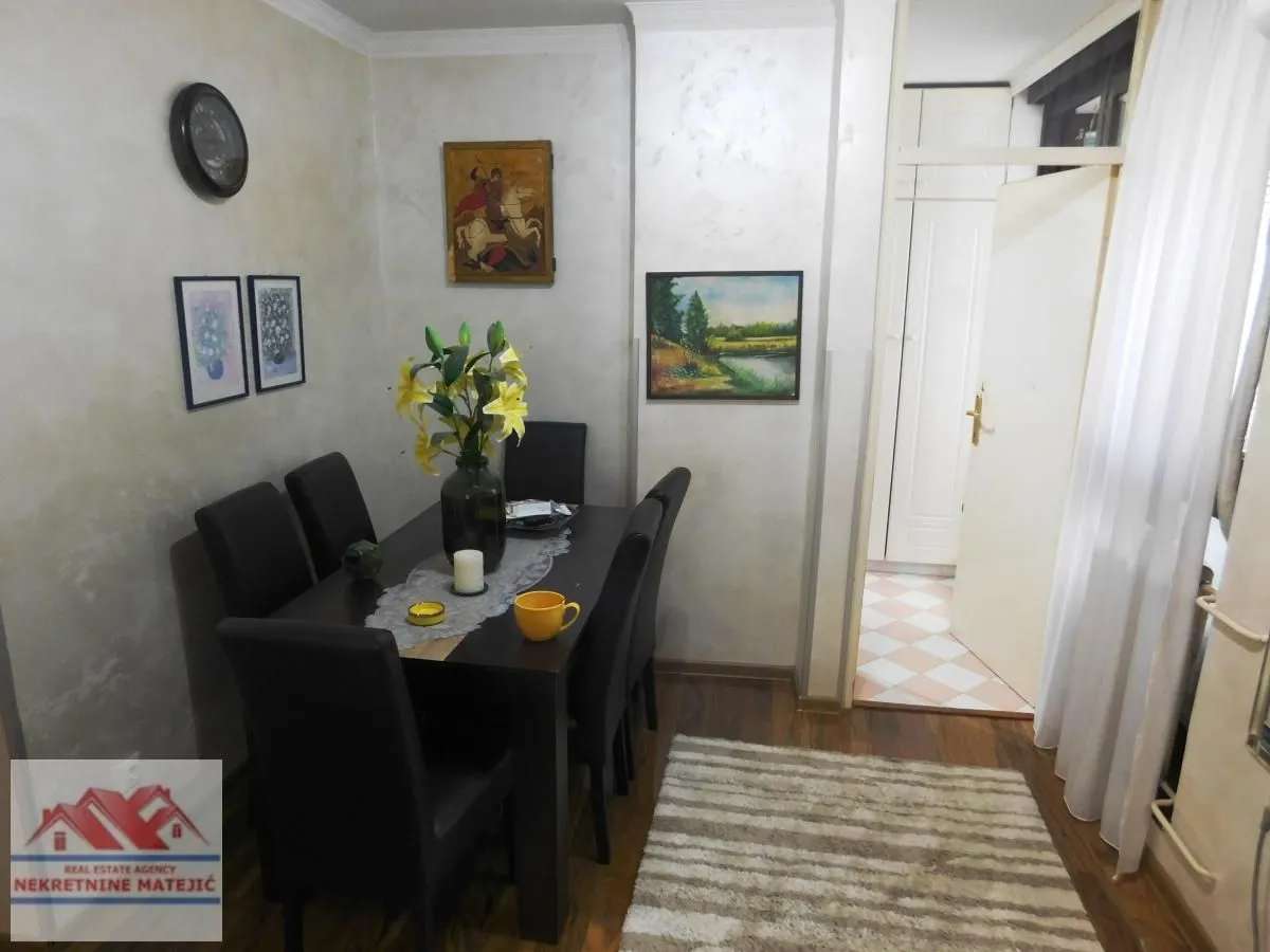 Prodaja, trosoban stan, 71m², Veliki park, Kragujevac