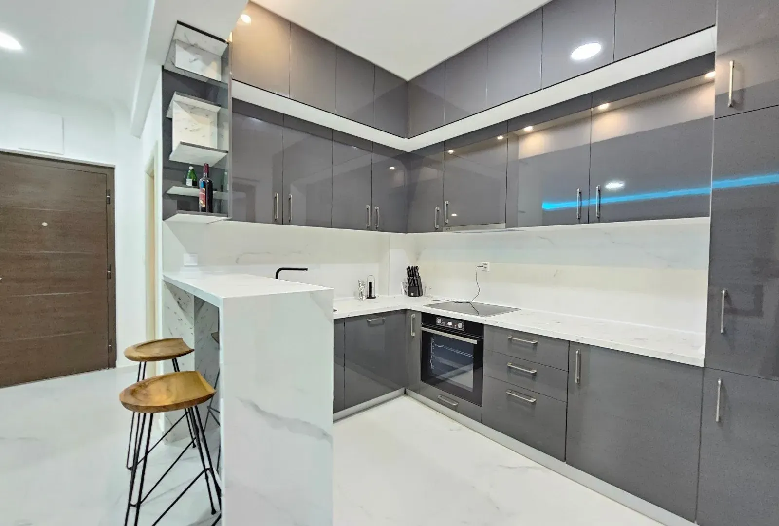 Sale, two bedroom apartment, 166m², Budva, Crna Gora
