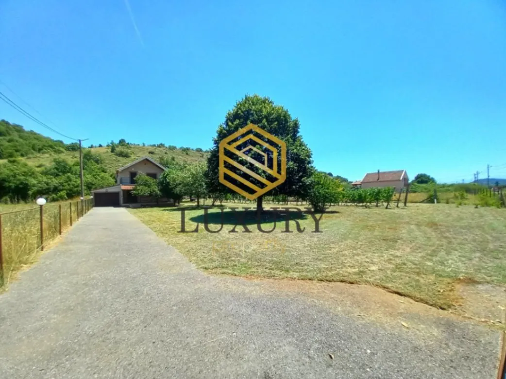 Prodaja, kuća, 145m², Tuzi, Podgorica