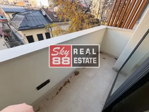 Izdavanje, četvorosoban stan, 148m², Kalenić Pijaca, Vračar Sve Podlokacije - image 15