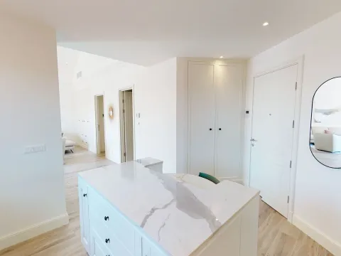 Prodaja, jednosoban stan, 74m², Luštica Bay, Tivat - image 3