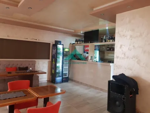 Izdavanje, poslovni prostor, 200m², Cvetanova Ćuprija, Zvezdara Sve Podlokacije - image 8