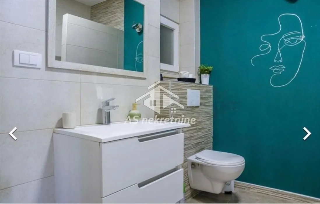 Izdavanje, dvosoban stan, 68m², Kalenić Pijaca, Vračar Sve Podlokacije