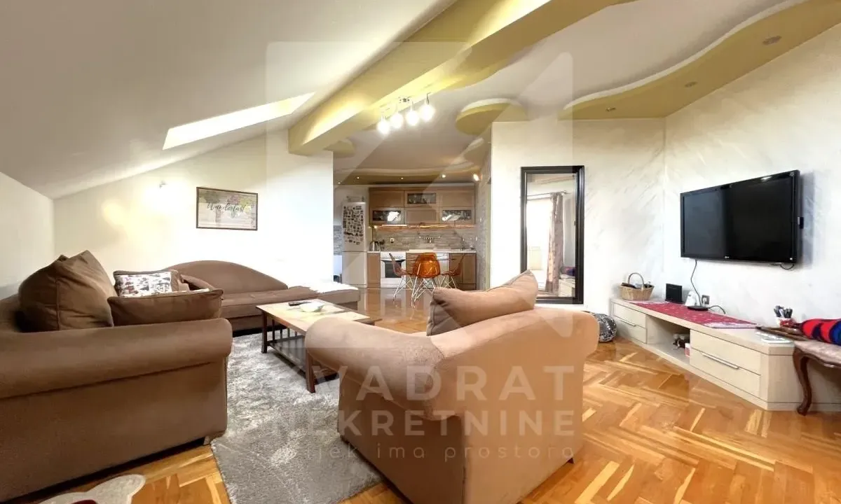 Sale, four bedroom apartment, 121m², Krivi Most, Podgorica