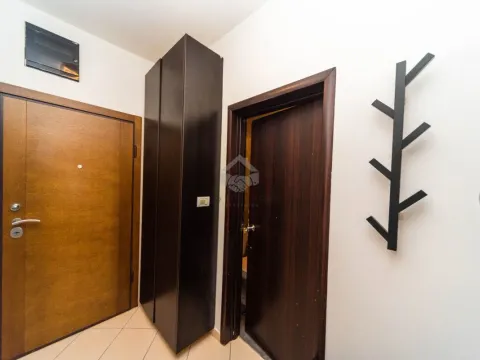Rent, one bedroom apartment, 50m², City Kvart, Podgorica - image 8