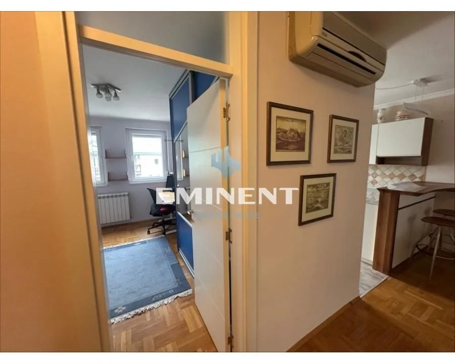 Izdavanje, trosoban stan, 90m², Arena, Novi Beograd Sve Podlokacije