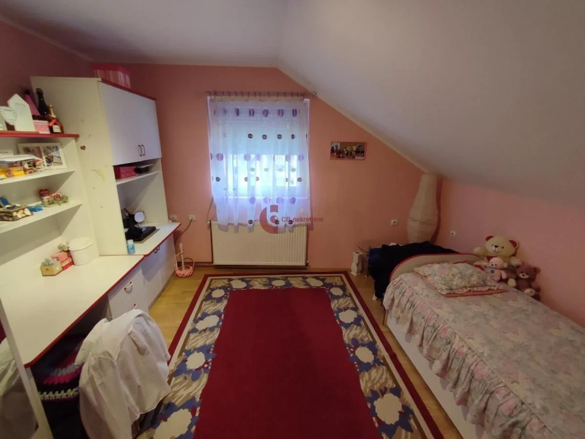 Prodaja, kuća, 224m², Dudova Šuma, Subotica