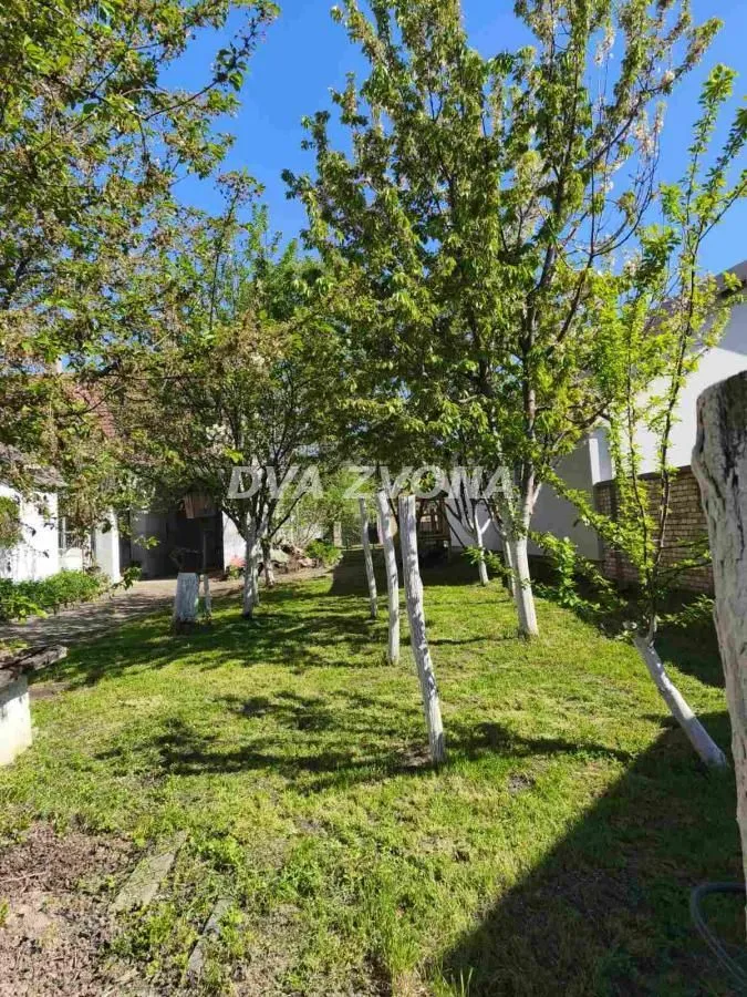 Prodaja, kuća, 408m², Bela Palanka, Srbija