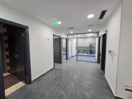 Izdavanje, poslovni prostor, 80m², Centar, Podgorica - image 5