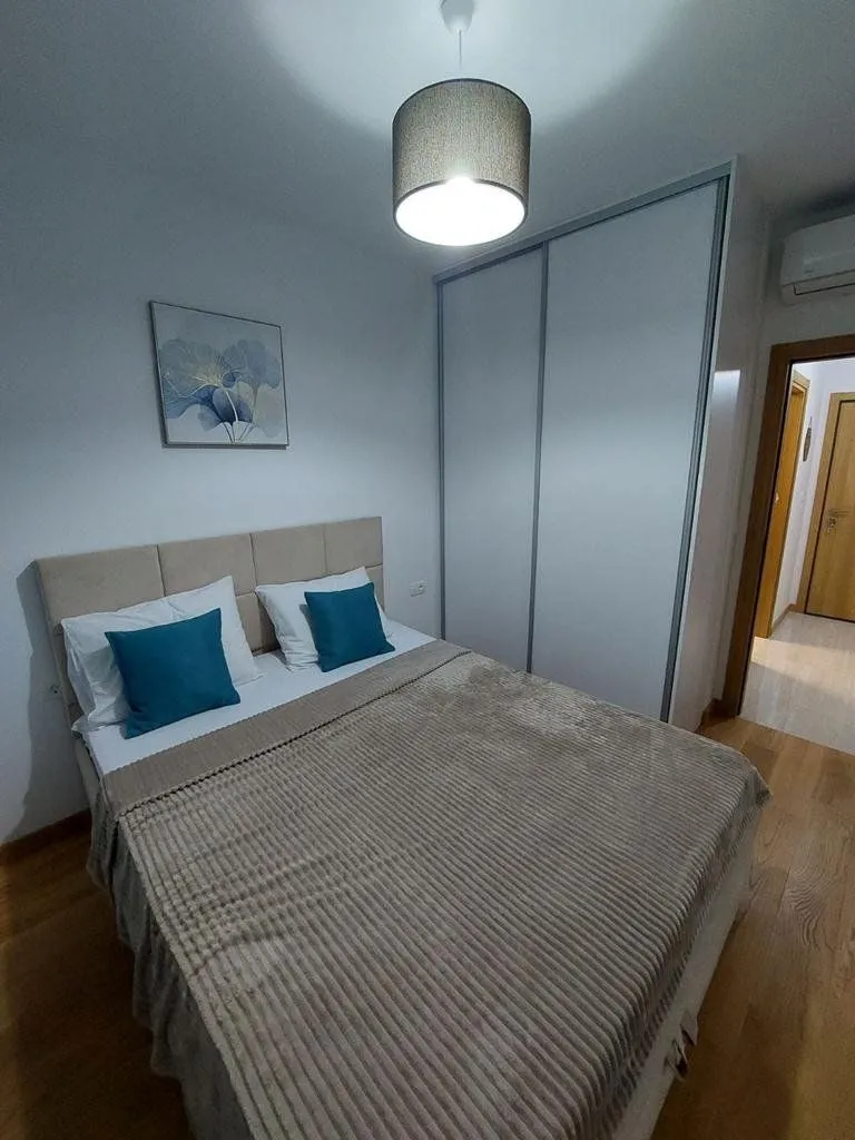 Izdavanje, jednosoban stan, 55m², City Kvart, Podgorica