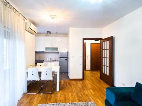 Izdavanje, dvosoban stan, 68m², City Kvart, Podgorica - image 7