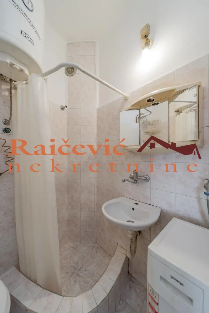 Sale, one bedroom apartment, 25m², Crveni Krst, Beograd