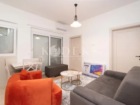 Izdavanje, dvosoban stan, 45m², Zabjelo, Podgorica - image 2
