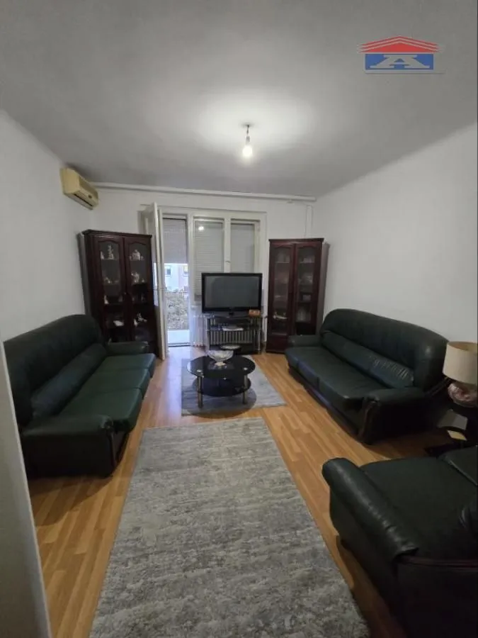 Prodaja, trosoban stan, 61m², Stari grad, Novi Sad