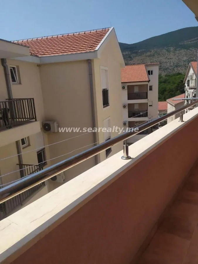 Prodaja, dvosoban stan, 53m², Herceg Novi, Crna Gora