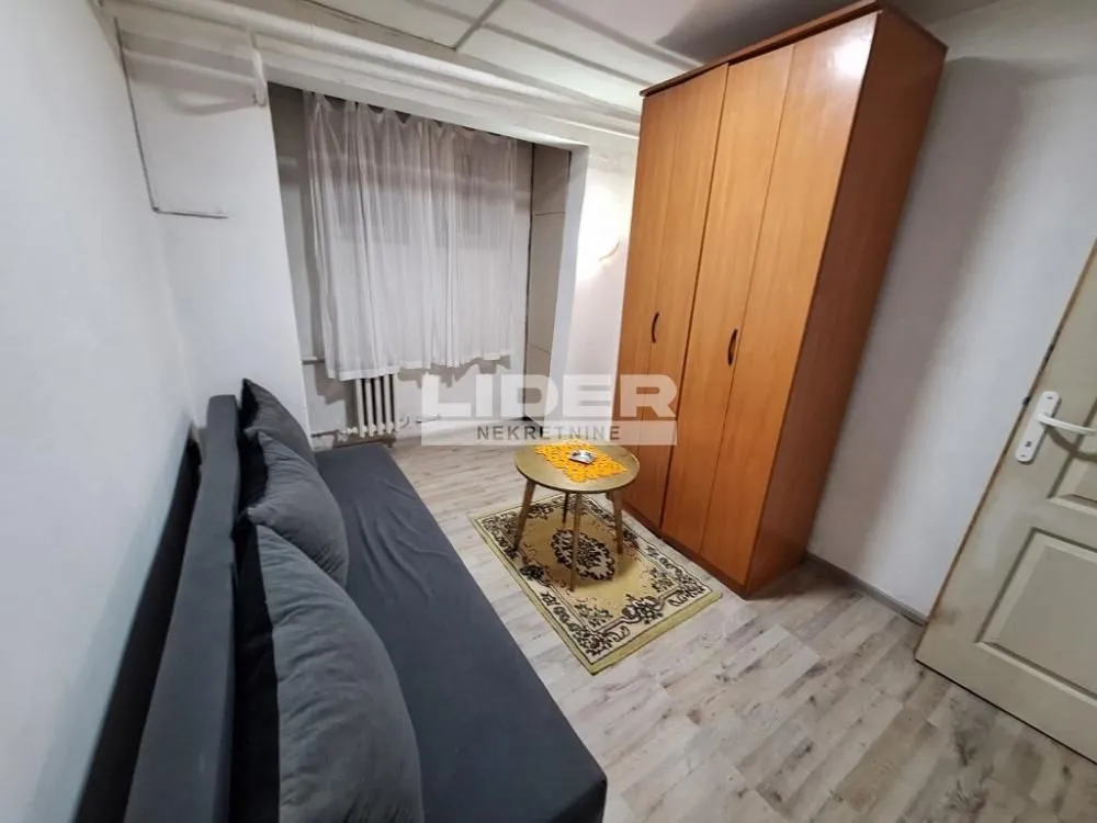 Rent, three bedroom apartment, 47m², Kanarevo Brdo, Beograd