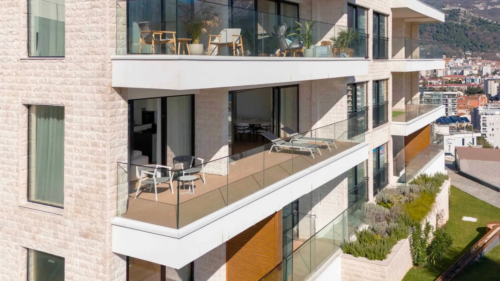 Sale, three bedroom apartment, 125m², Vidikovac, Budva