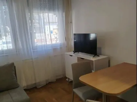 Izdavanje, jednosoban stan, 31m², Grbavica, Novi Sad Sve Podlokacije - image 2