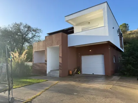 Sale, house, 180m², Gornja Gorica, Podgorica - image 10