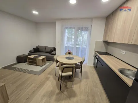 Rent, studio apartment, 30m², Podbara, Novi Sad Sve Podlokacije - image 5