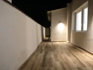 Prodaja, trosoban stan, 60m², Voždovac, Voždovac Sve Podlokacije - image 1