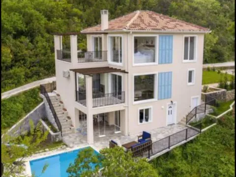 Sale, house, 174m², Krašići, Tivat