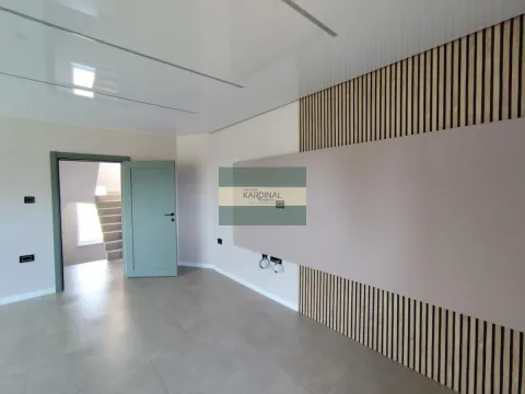 Prodaja, kuća, 260m², Veternik, Novi Sad Sve Podlokacije - image 13