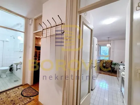 Rent, three bedroom apartment, 73m², Vračar Sve Podlokacije, Beograd - image 7