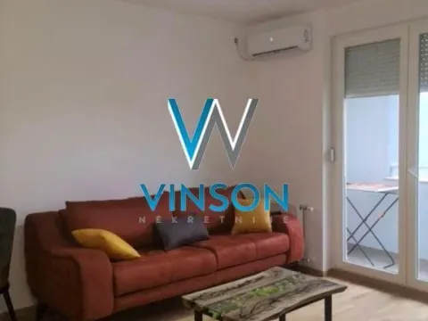 Rent, two bedroom apartment, 55m², Sajam, Novi Sad Sve Podlokacije - image 1