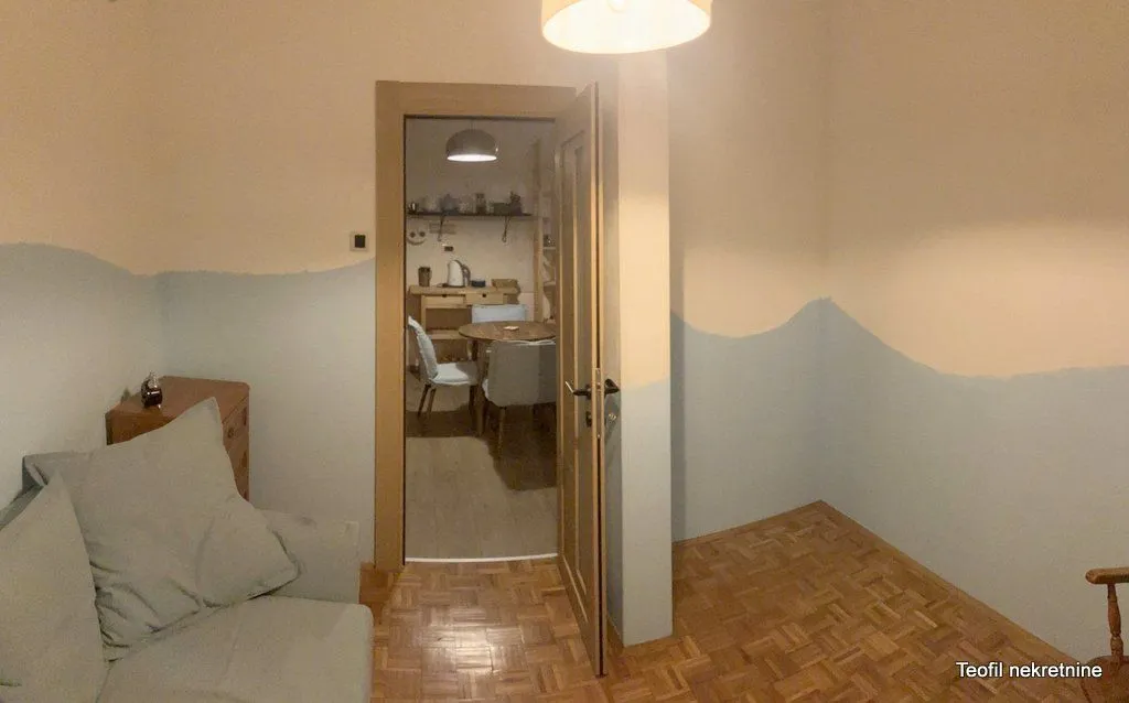 Izdavanje, dvosoban stan, 43m², Stari Grad, Beograd