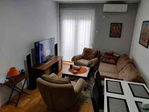 Izdavanje, stan, 57m², Tuški Put, Podgorica