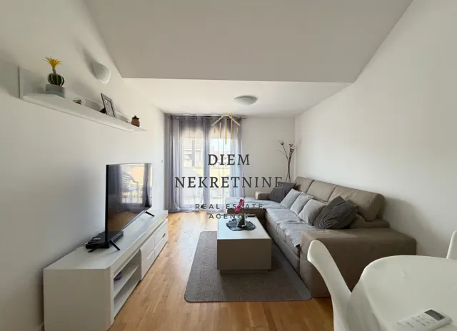 Prodaja, jednosoban stan, 44m², Zabjelo, Podgorica