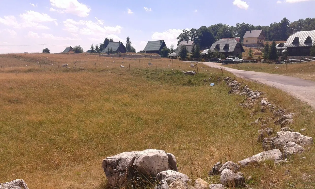 Prodaja, plac, 806m², Motički gaj, Žabljak
