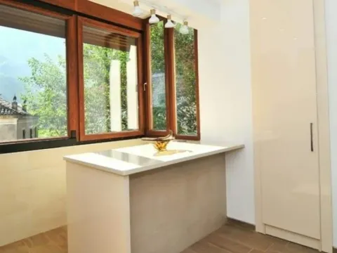 Prodaja, trosoban stan, 100m², Kotor, Crna Gora - image 9