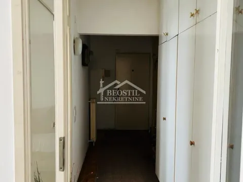 Prodaja, dvosoban stan, 67m², Novi Beograd Blok 61, Novi Beograd Sve Podlokacije - image 8