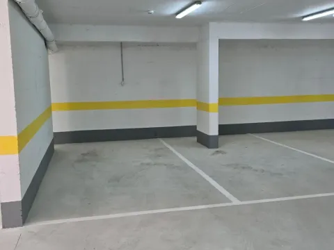 Rent, studio apartment, 30m², Čeluga, Bar - image 13