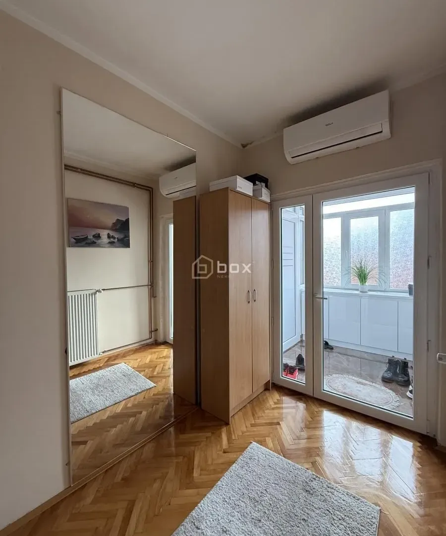Prodaja, kuća, 204m², Crveni Krst, Niš