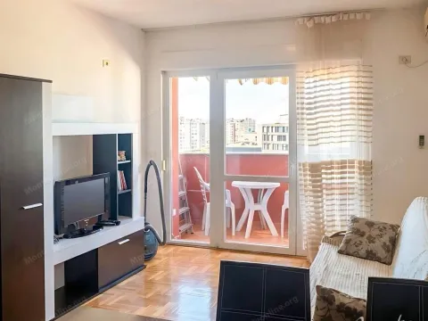 Prodaja, jednosoban stan, 53m², Bar, Crna Gora - image 1