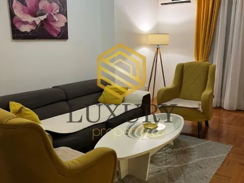 Rent, one bedroom apartment, 55m², City Kvart, Podgorica - image 11