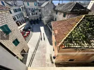 Prodaja, dvosoban stan, 78m², Kotor, Crna Gora - image 2