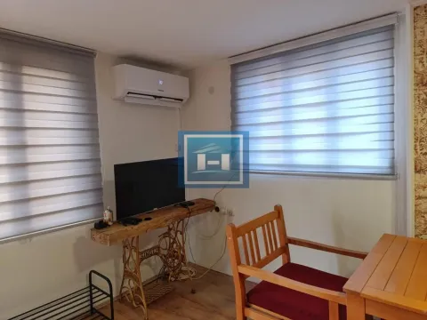 Izdavanje, kuća, 80m², Zabrega, Paraćin - image 12