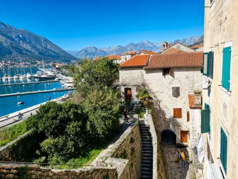 Prodaja, jednosoban stan, 42m², Stari Grad Kotor, Kotor - image 4