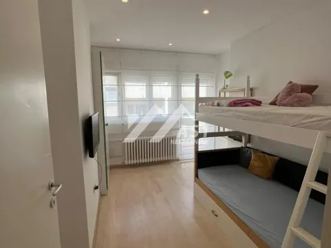 Izdavanje, četvorosoban stan, 95m², Centar, Novi Sad - image 5