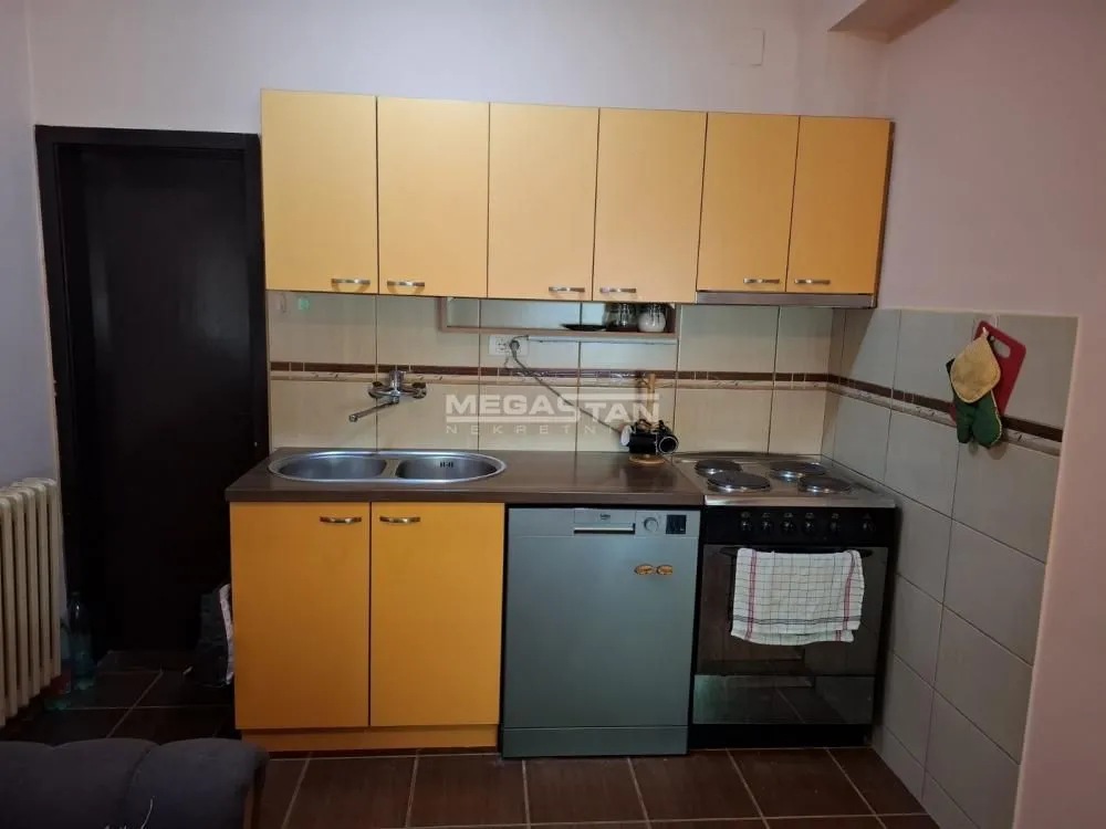 Sale, house, 185m², Surčin, Beograd