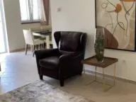 Izdavanje, trosoban stan, 114m², Momišići, Podgorica - image 11