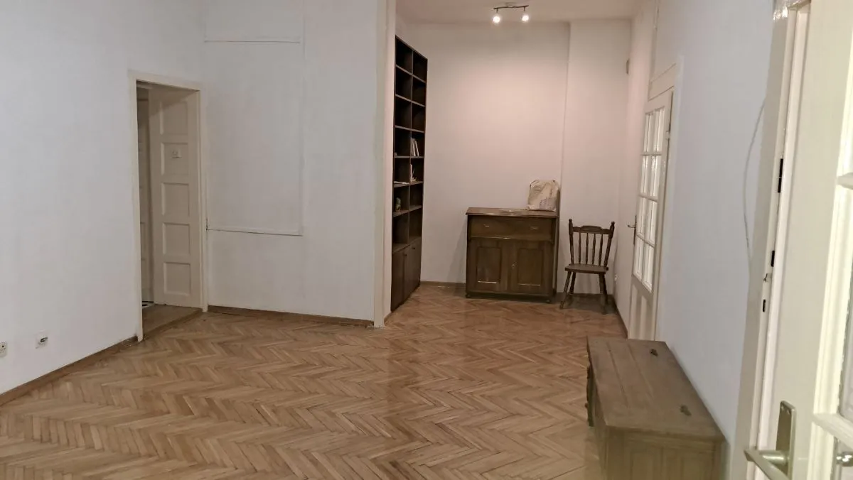 Sale, four bedroom apartment, 98m², Skadarlija, Beograd