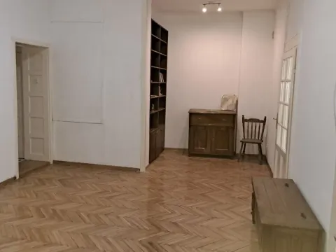 Sale, four bedroom apartment, 98m², Skadarlija, Beograd - image 7