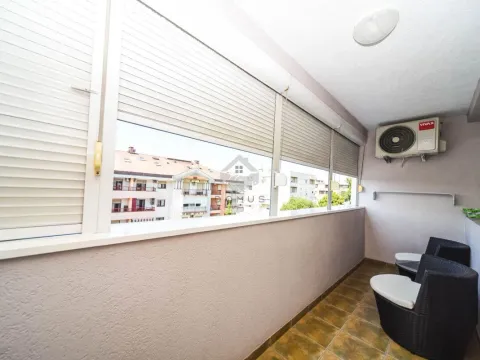 Rent, two bedroom apartment, 73m², Preko Morače, Podgorica - image 13