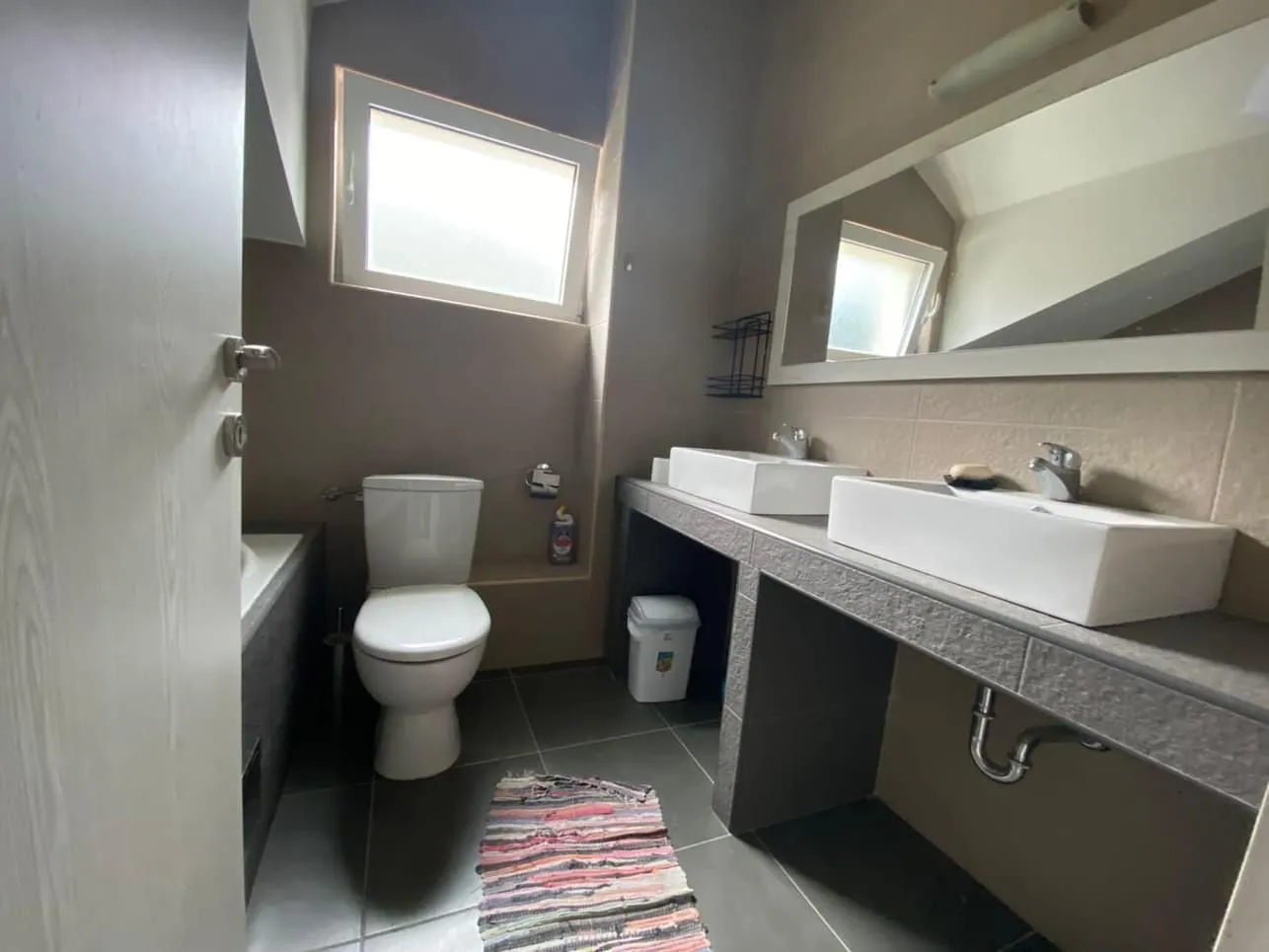 Prodaja, četvorosoban stan, 100m², Baošići, Herceg Novi