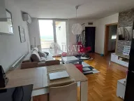 Prodaja, kuća, 250m², Grocka, Beograd - image 1